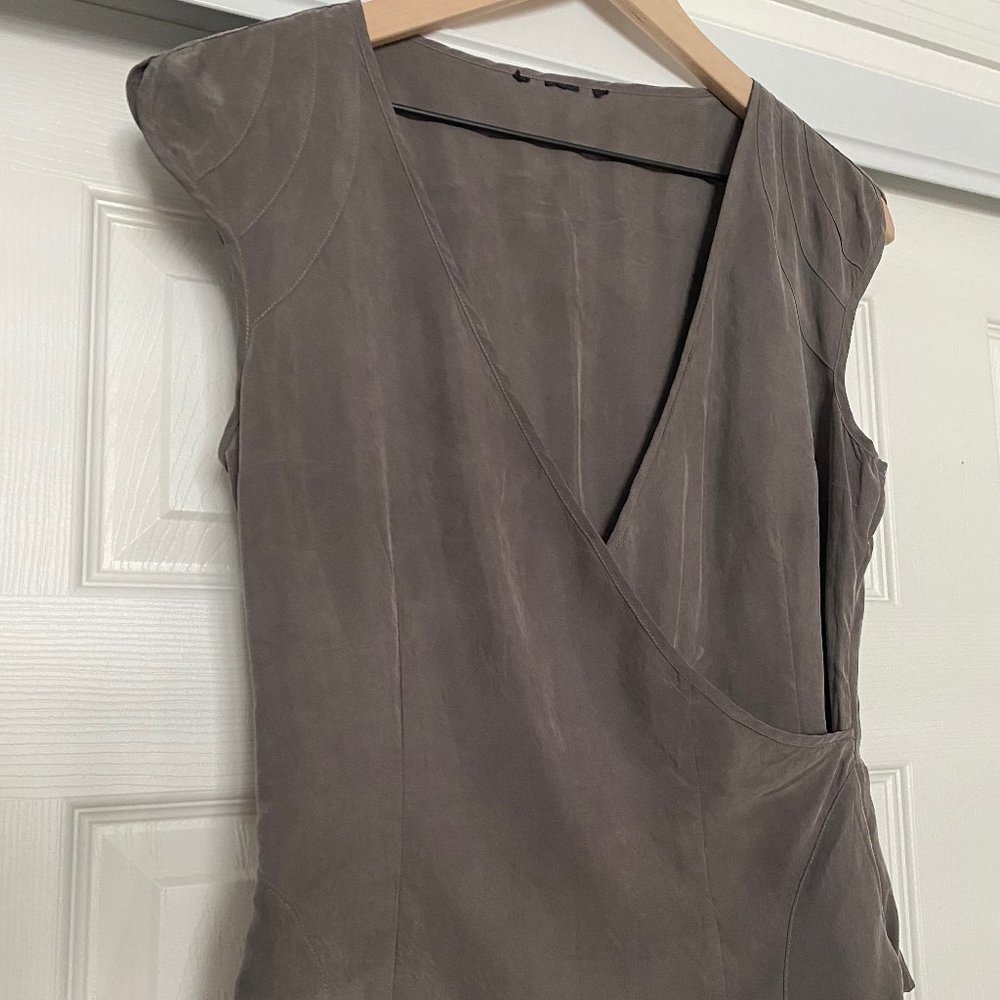 Light Gray 100% Silk Cross Over Short Sleeve Blouse Approximately Size Medium